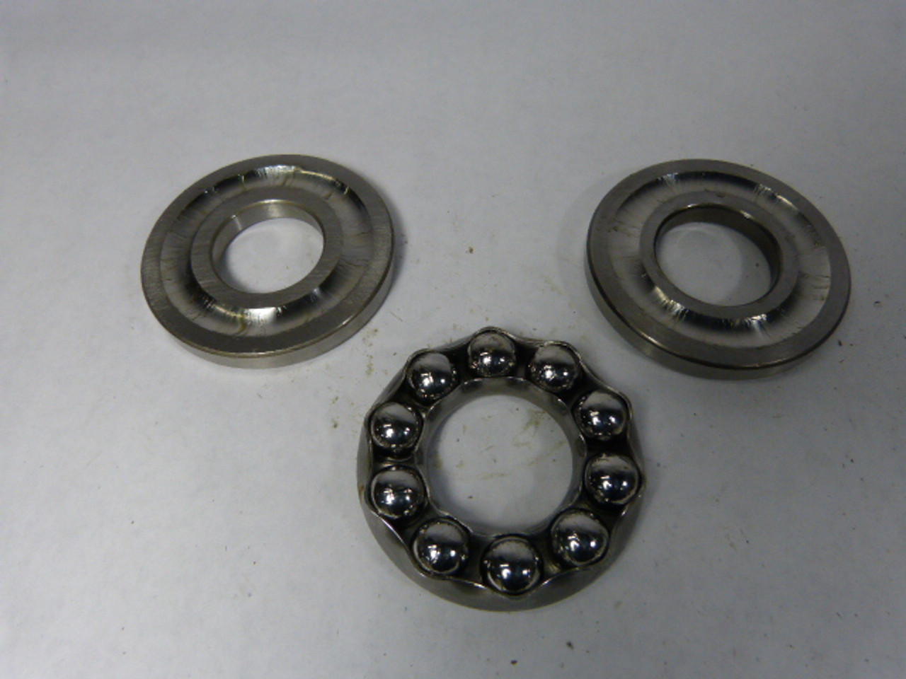 NSK 51407 Thrust Bearing Single Row ! NEW !