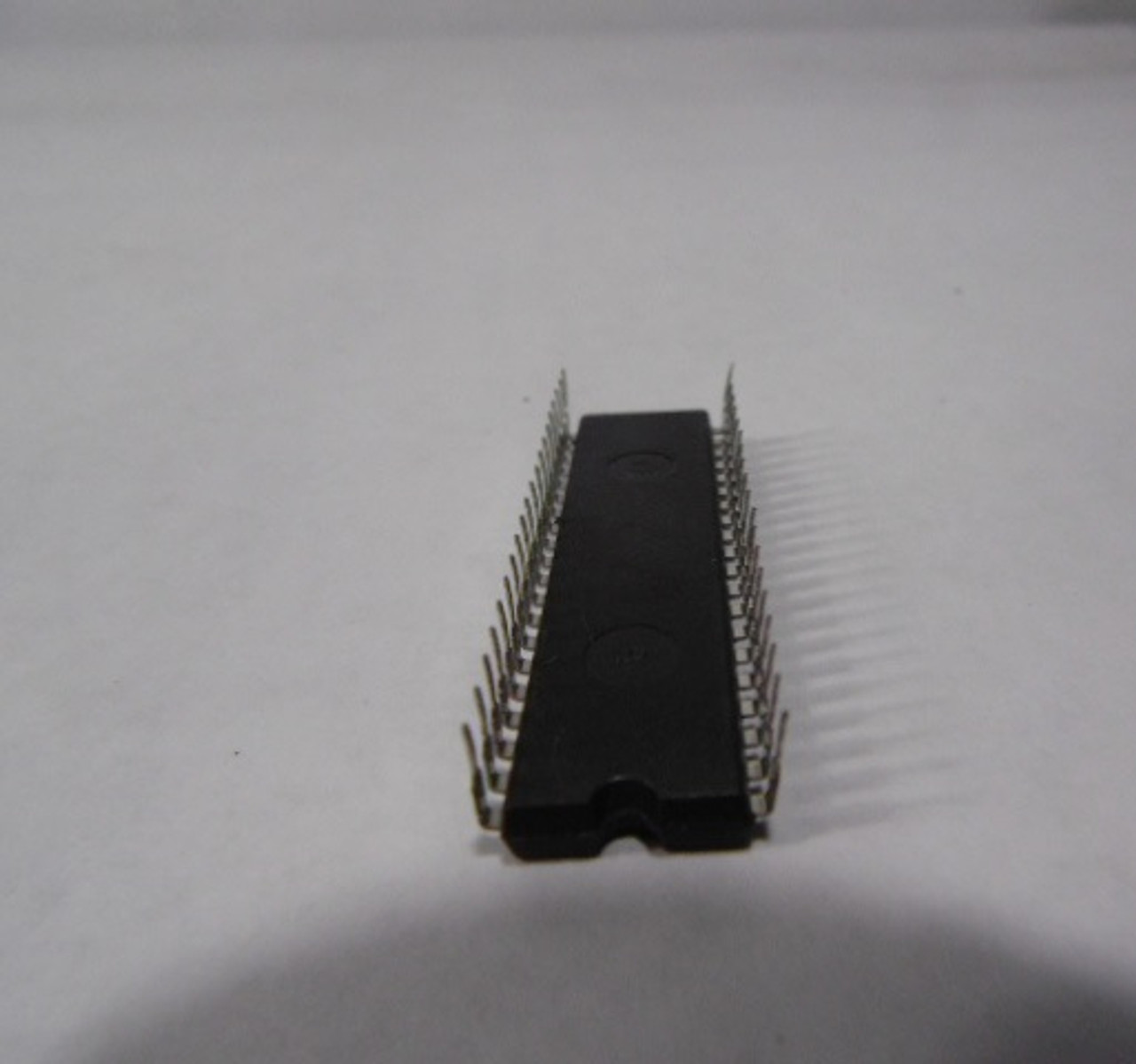 NEC D8085AHC  Integrated Circuit Chip NOP