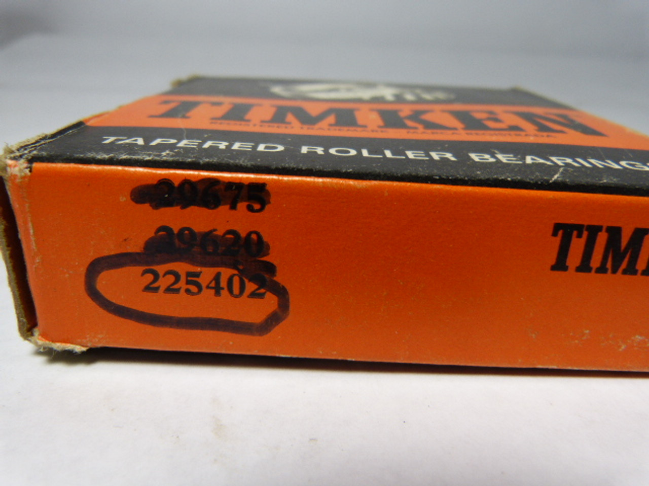 Timken 29675/29620/225402 Bearing With Lubricating Ring ! NEW !