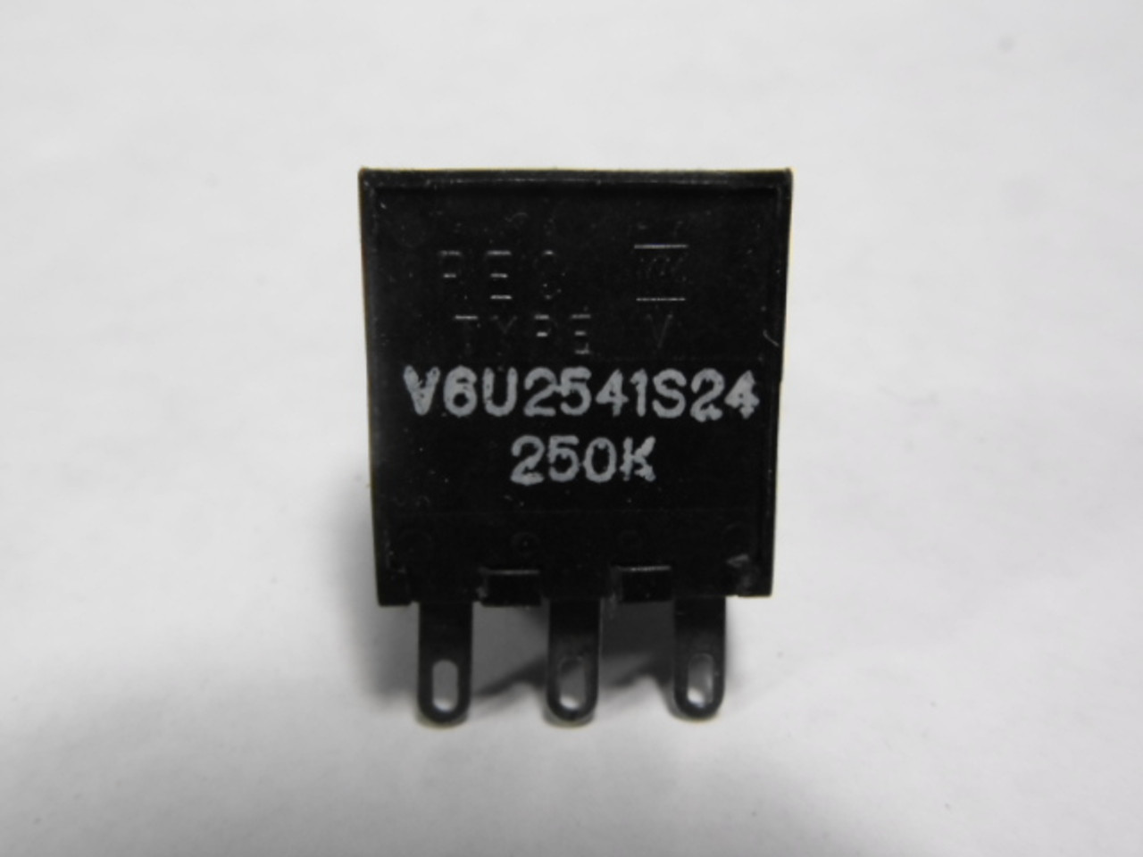Precision Electronic Components V6U2541S24 Potentiometer 250KOhm ! NEW !