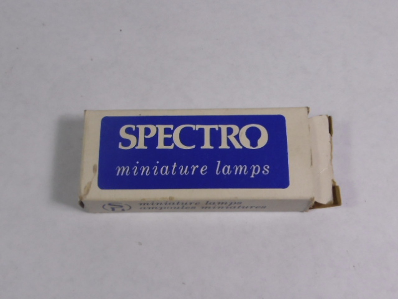 Spectro 327 Miniature Lamp 28V 10-Pack ! NEW !