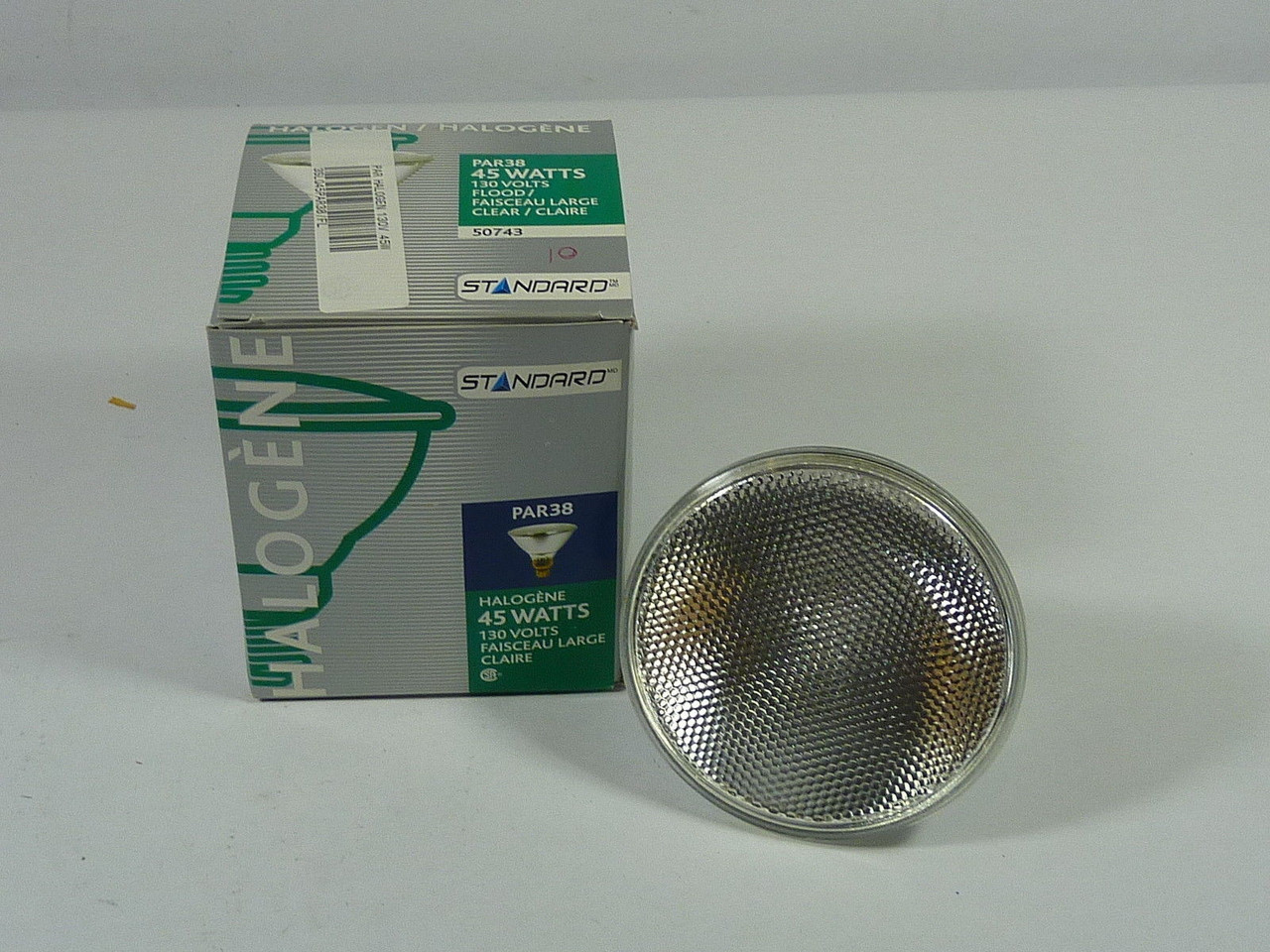 Standard PAR38 Spot Light Halogen 45W 130V ! NEW !