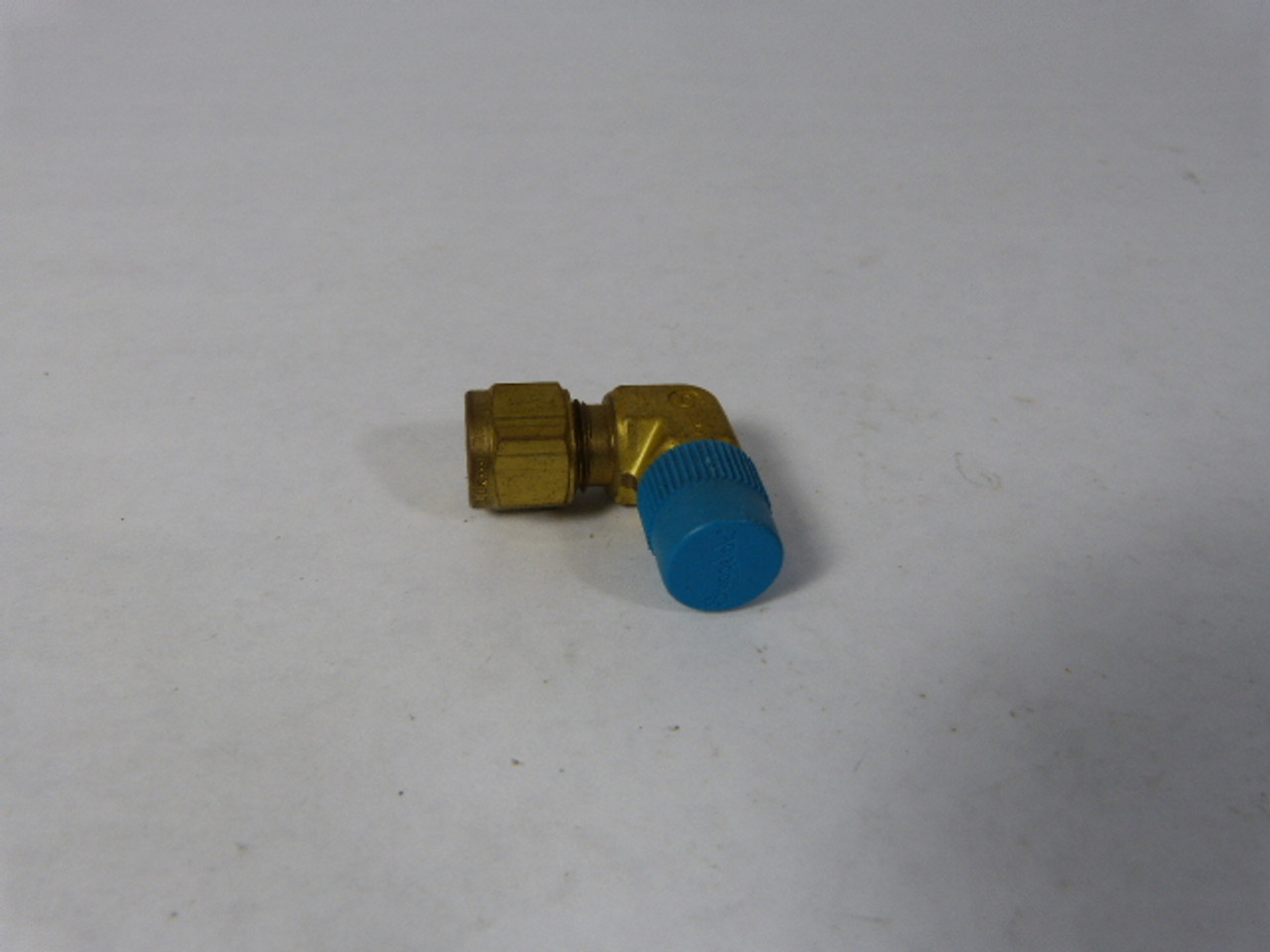 1 - Swagelok Brass Connector Fitting, 1/2 Tube x 3/8 Female NPT