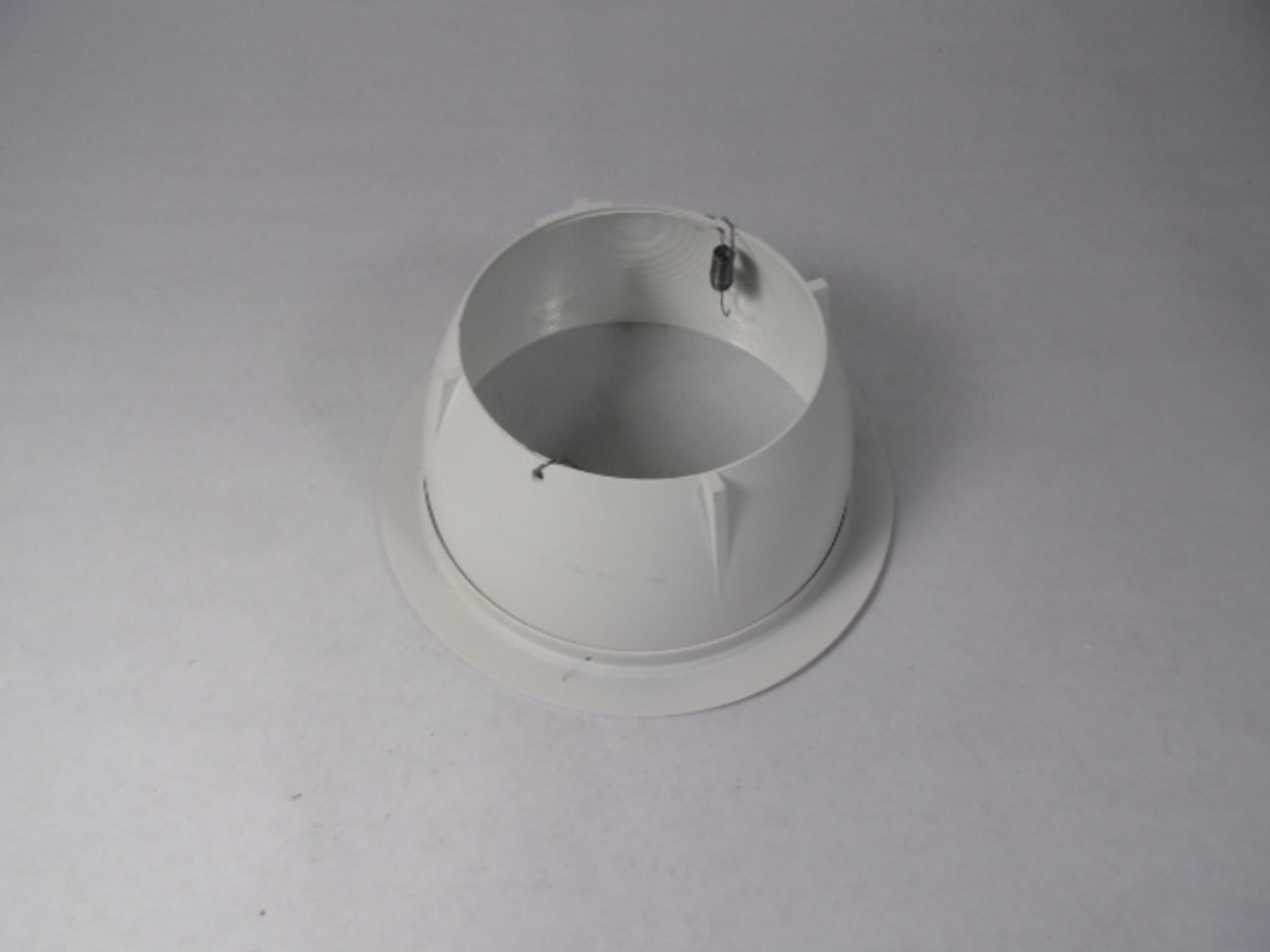 Cooper 310W Baffle Fixture White 6 Pin ! NEW !