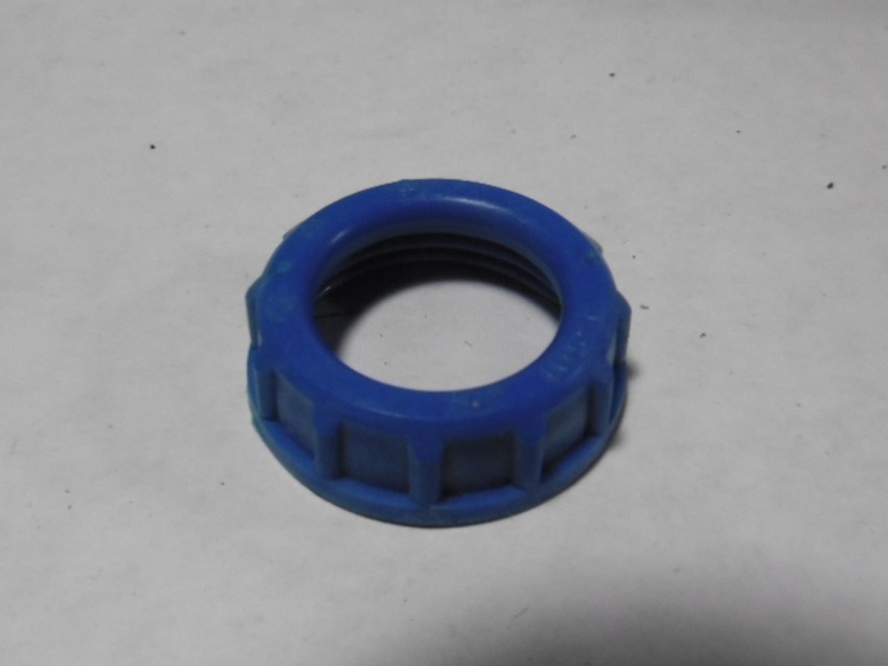 Thomas & Betts 223 Plastic Insulating Bushing 3/4" 100-Pack NEW