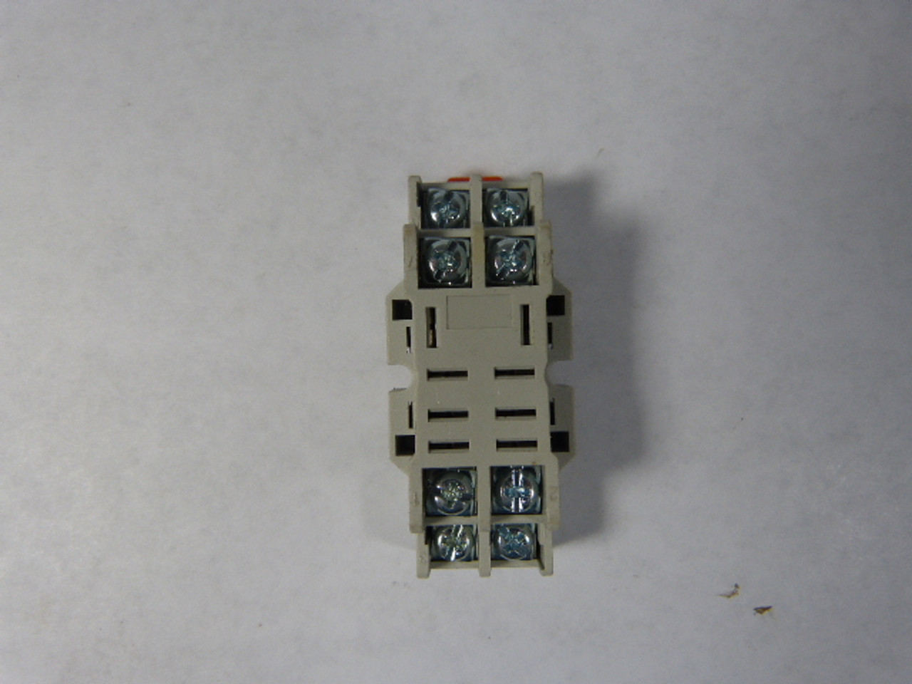 Carlo Gavazzi ZPY08A Relay Socket 10amp 300V USED