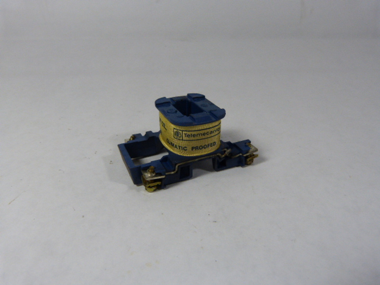 Telemecanique LX1-D2M7 Coil for Contactor 220/240V USED