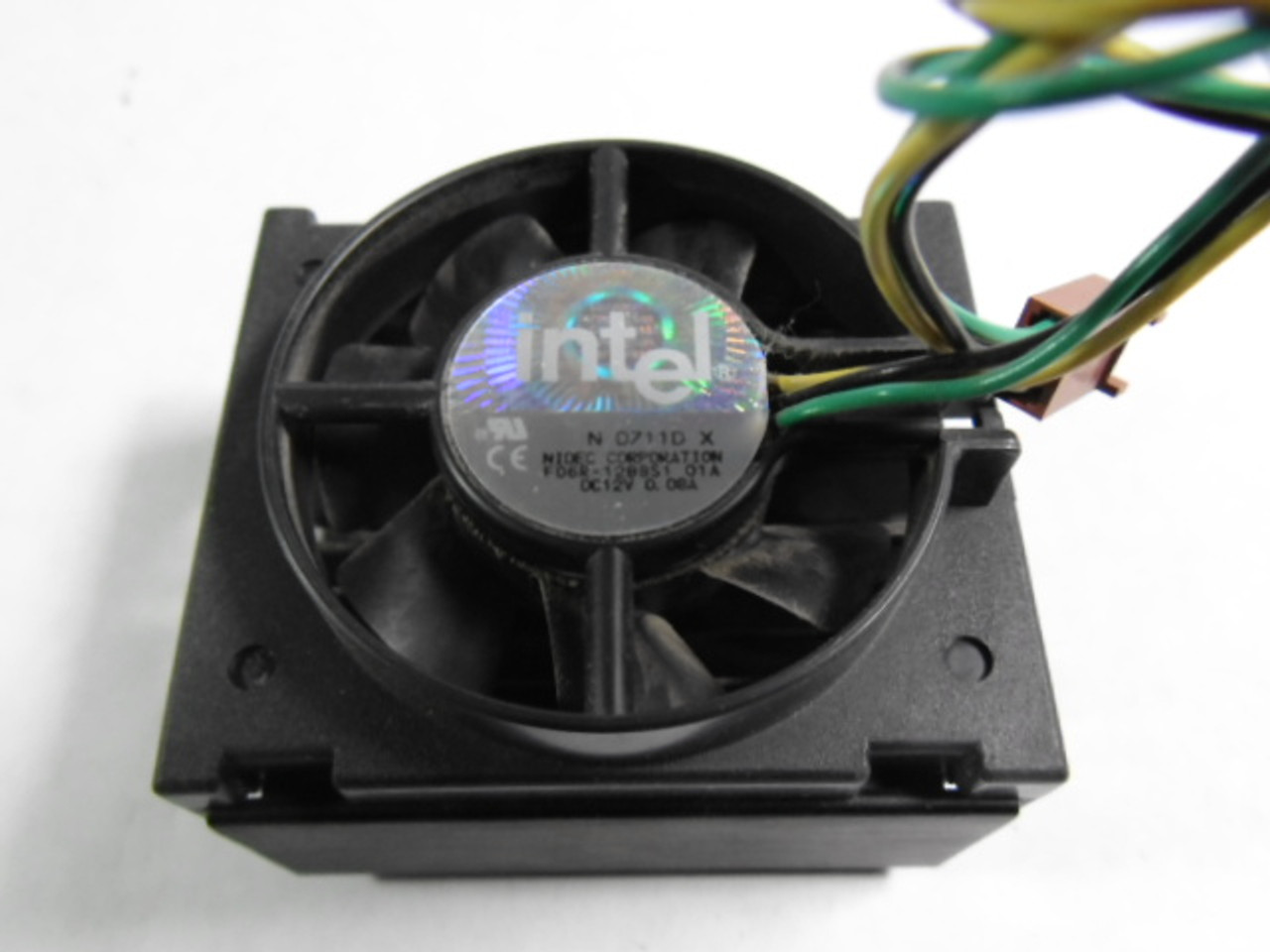 Intel F06R-12B8S1 CPU Cooling Fan 12VDC 0.08A 3-Pin USED