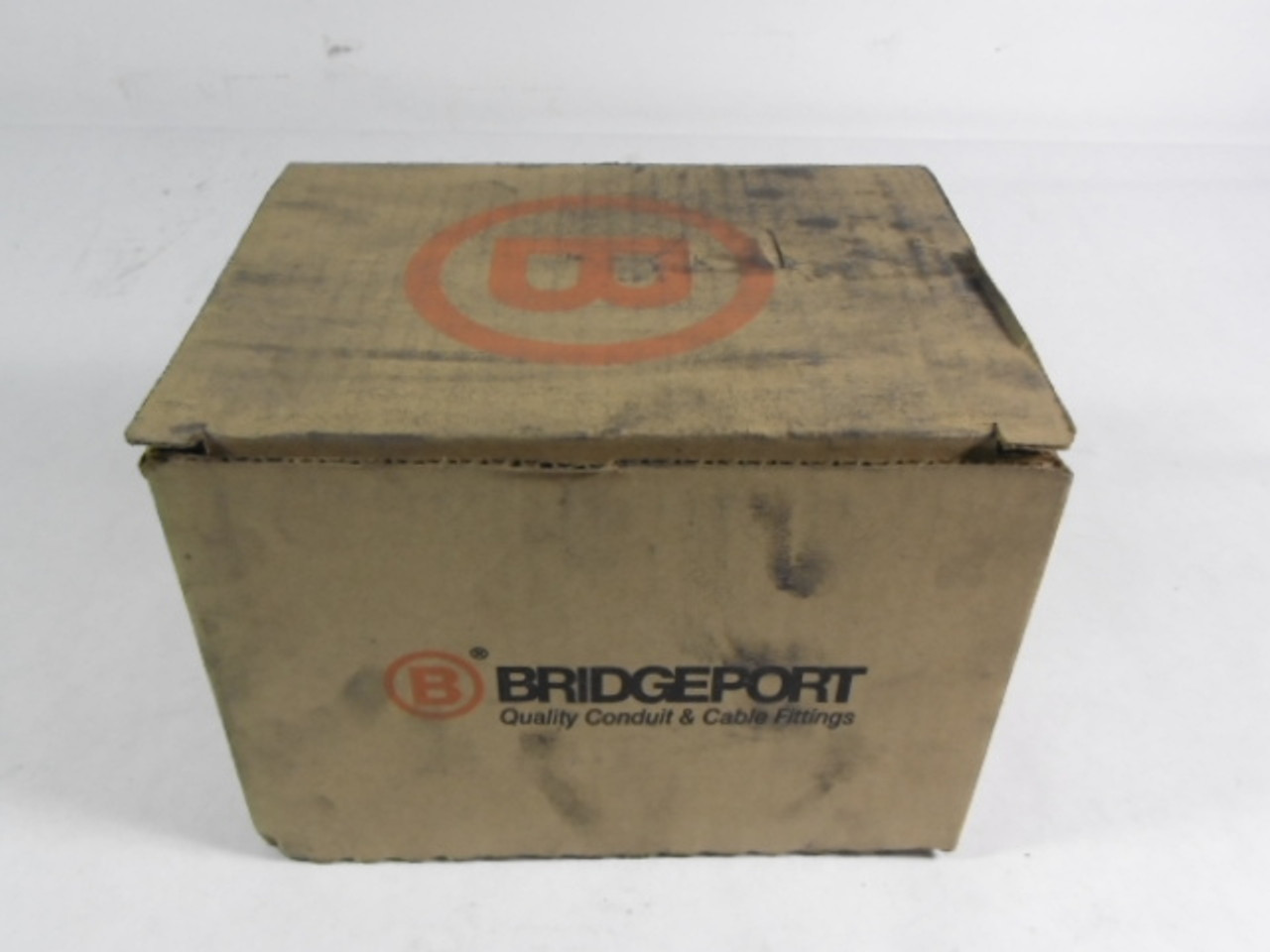 Bridgeport T-42CGC Conduit Body And Cover With Gasket 3/4" 10-Pack ! NEW !