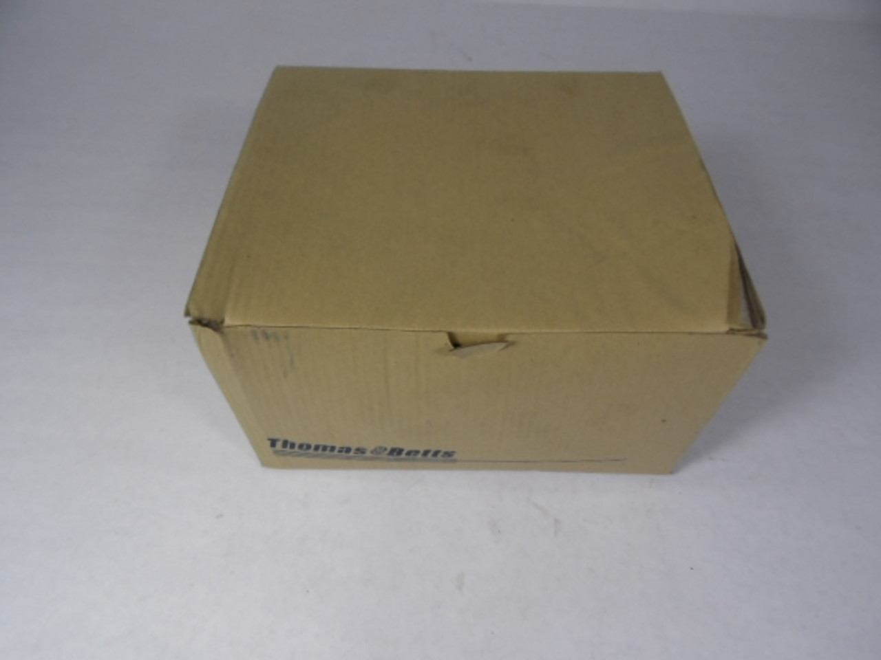 Thomas & Betts 5120 EMT Coupling Rain Tight 1/2" 50-Pack NEW