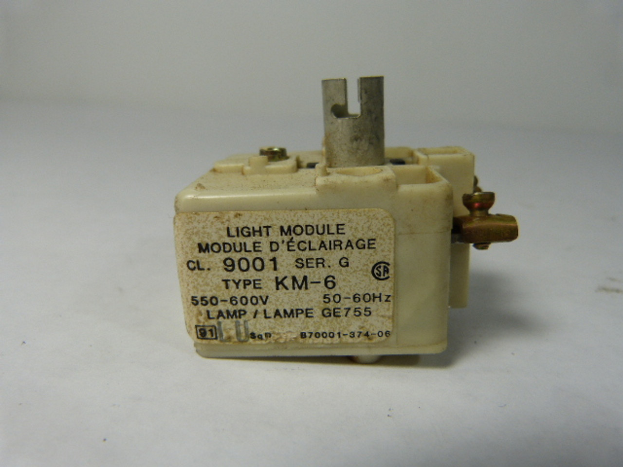 Square D 9001-KM6 Pilot Light Module 30mm 550/600V Base Only ! AS IS !