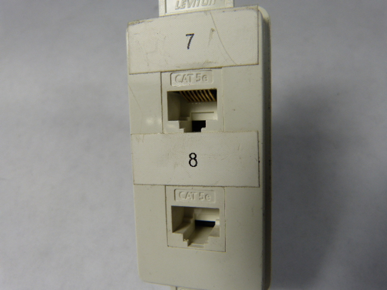 Leviton 5E Wall Jack 2 Port USED