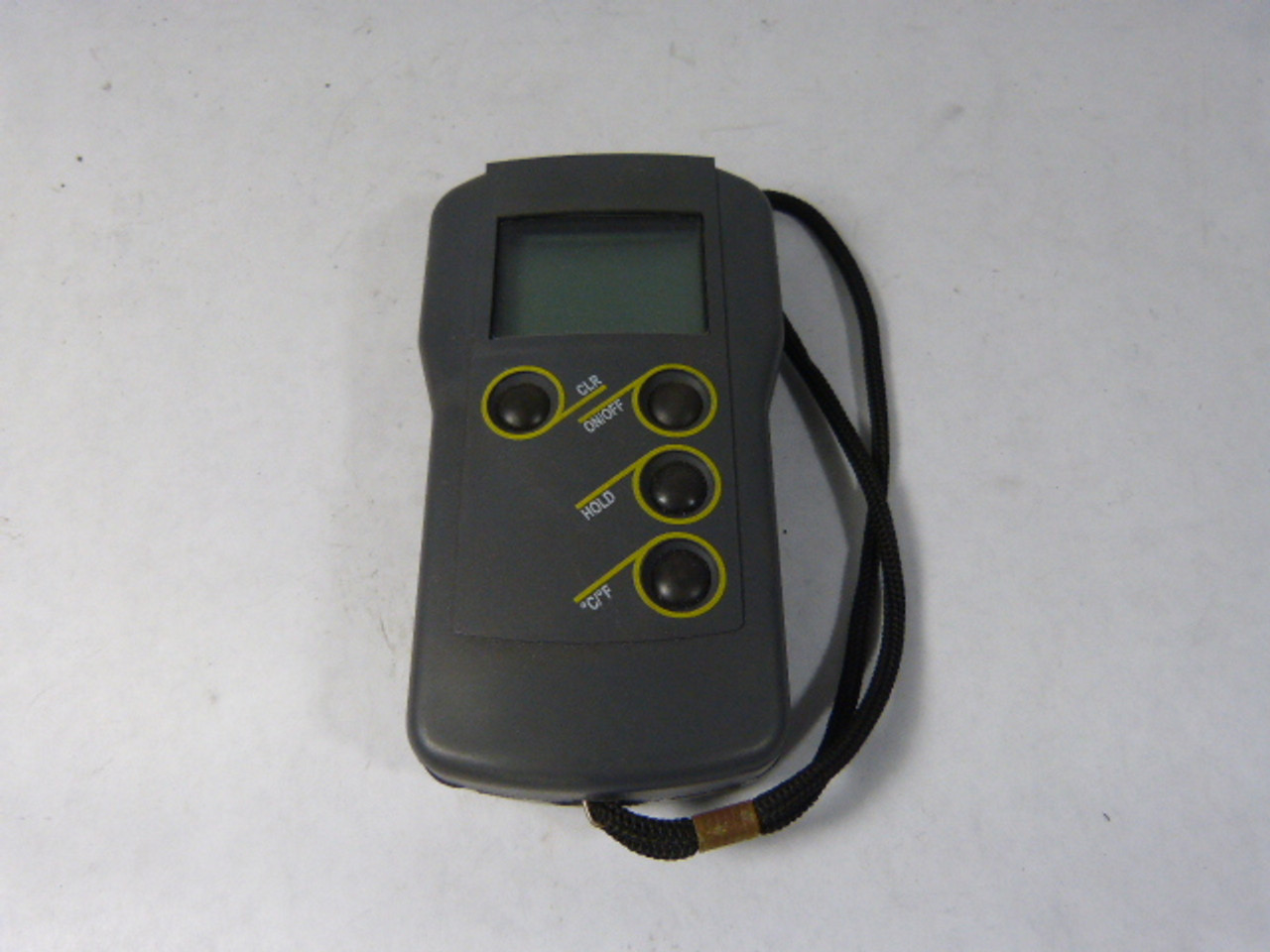 Omega HH601A Portable K-Thermocouple Thermometer USED