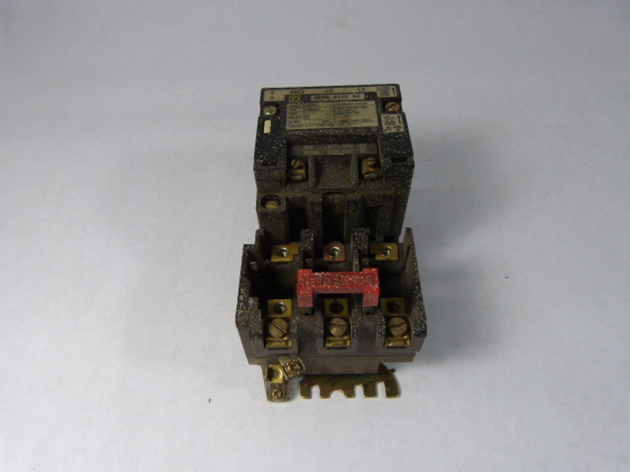 Square D 8536SAG12V03A Starter Size 00 3Pole 550/600V USED