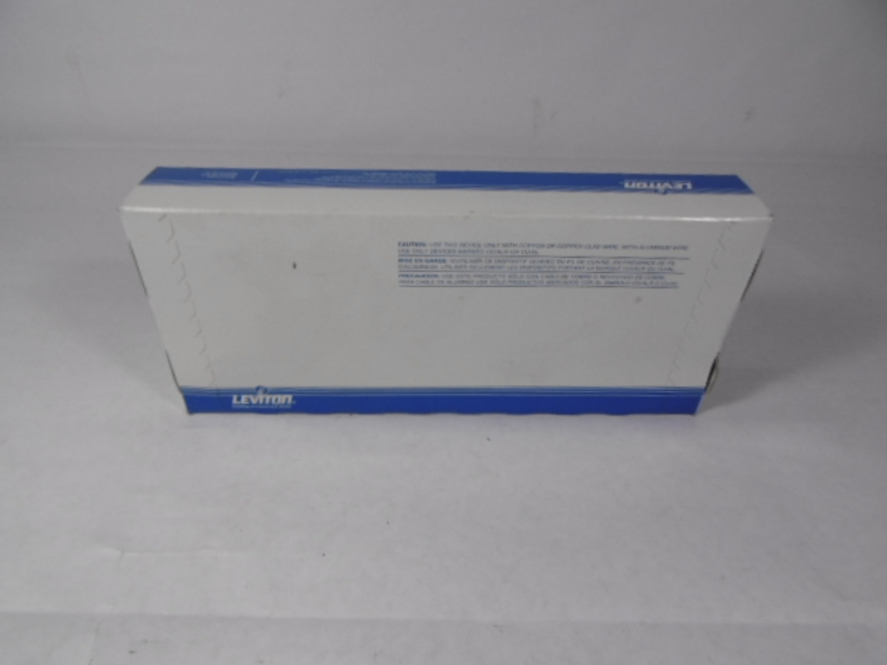 Leviton 1451-W Toggle Wall Light Swtch 15 Amp 120 V Box Of 10 ! NEW !