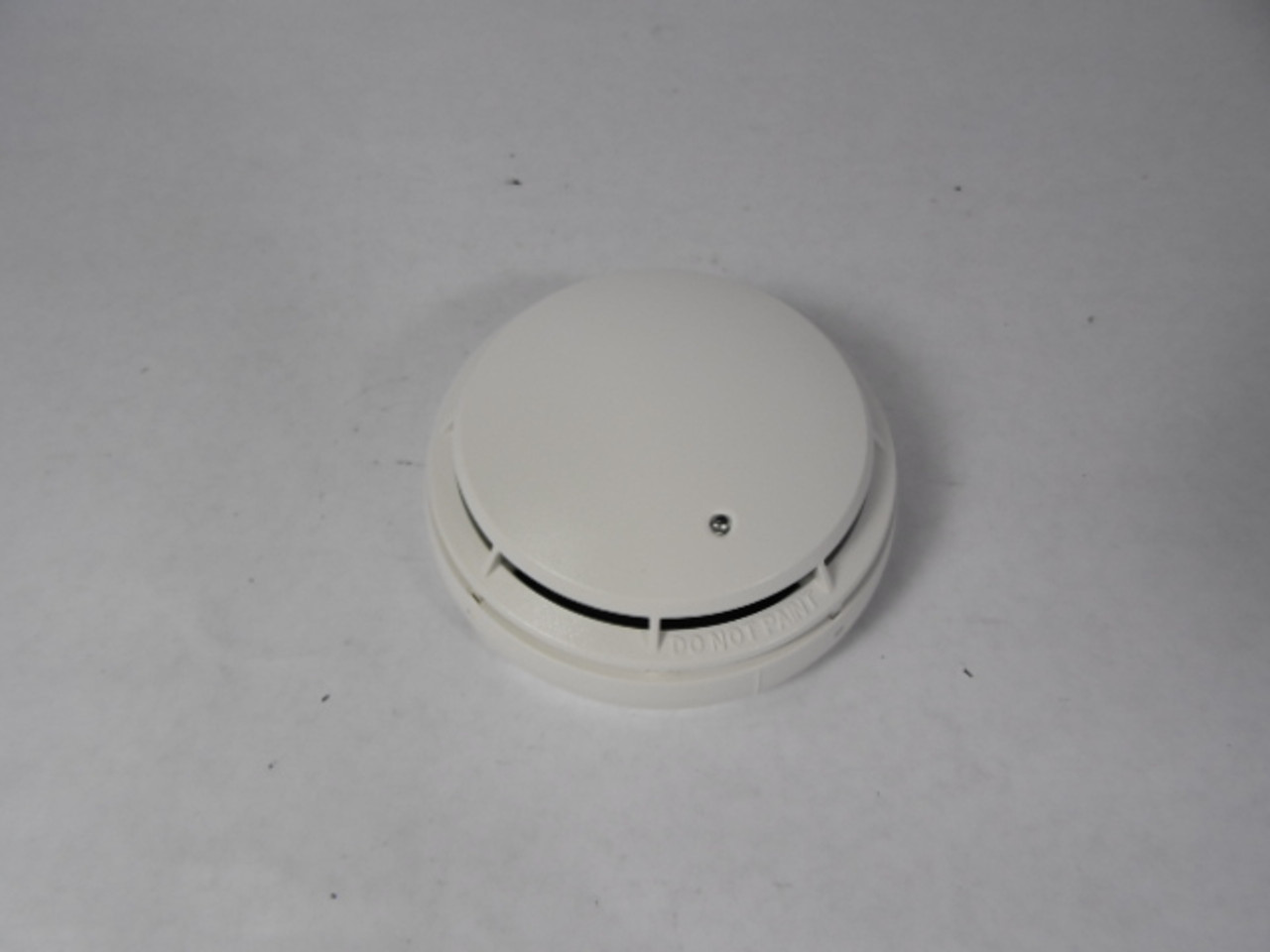 Tyco 4098-9601 Smoke Detector 15-32 VDC 0-2000 FT/Min Without Base ! AS IS !