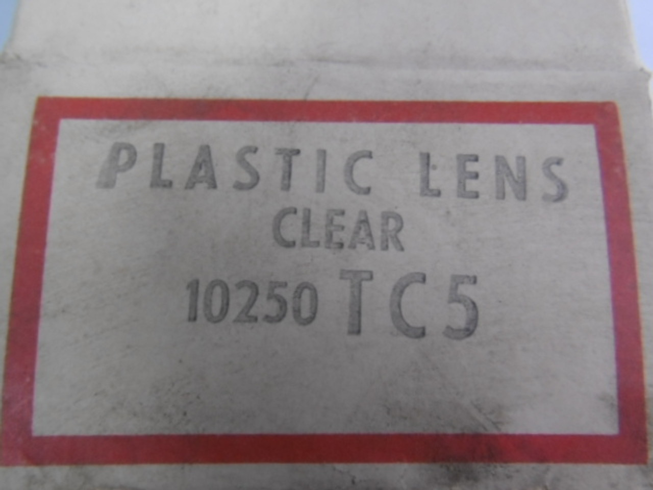 Cutler-Hammer 10250T-C5 Clear Plastic Lens ! NEW !