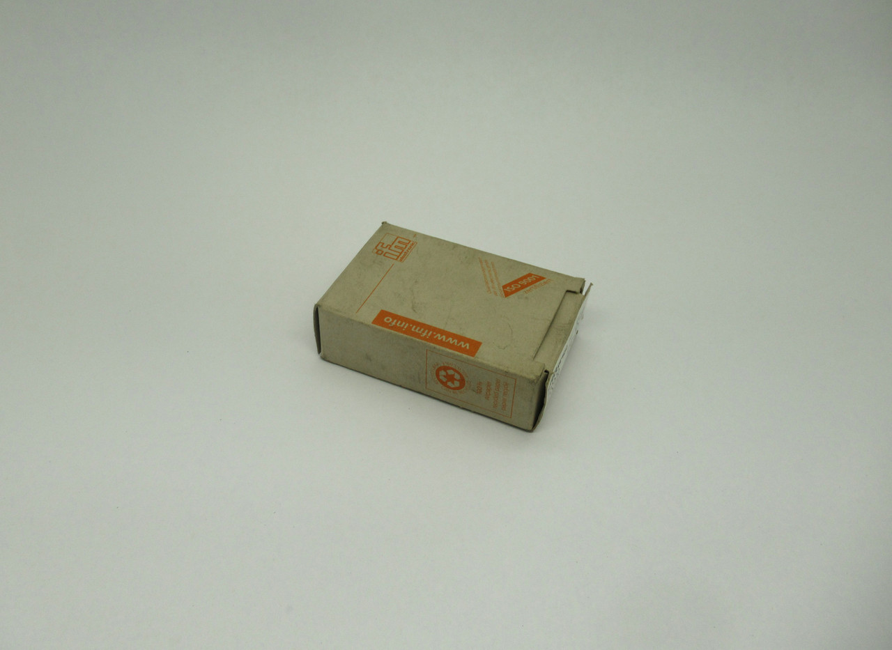 IFM Efector IFS208 Proximity Switch 10-30VDC 100mA 4mm *Open Box* NEW