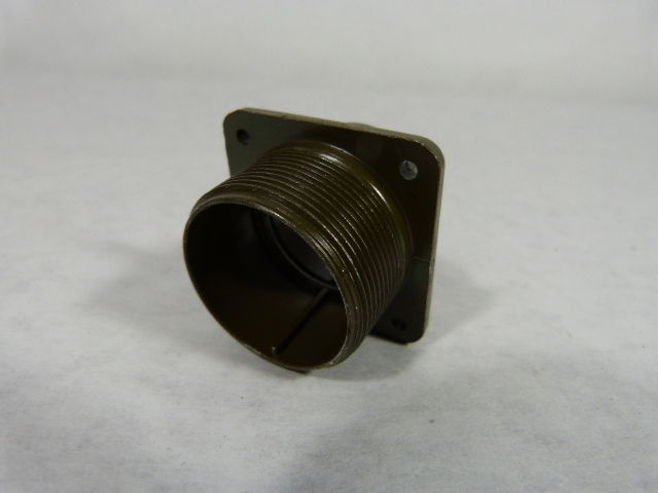 Amphenol 97-3102A-22 Circular Connector Size 22 USED