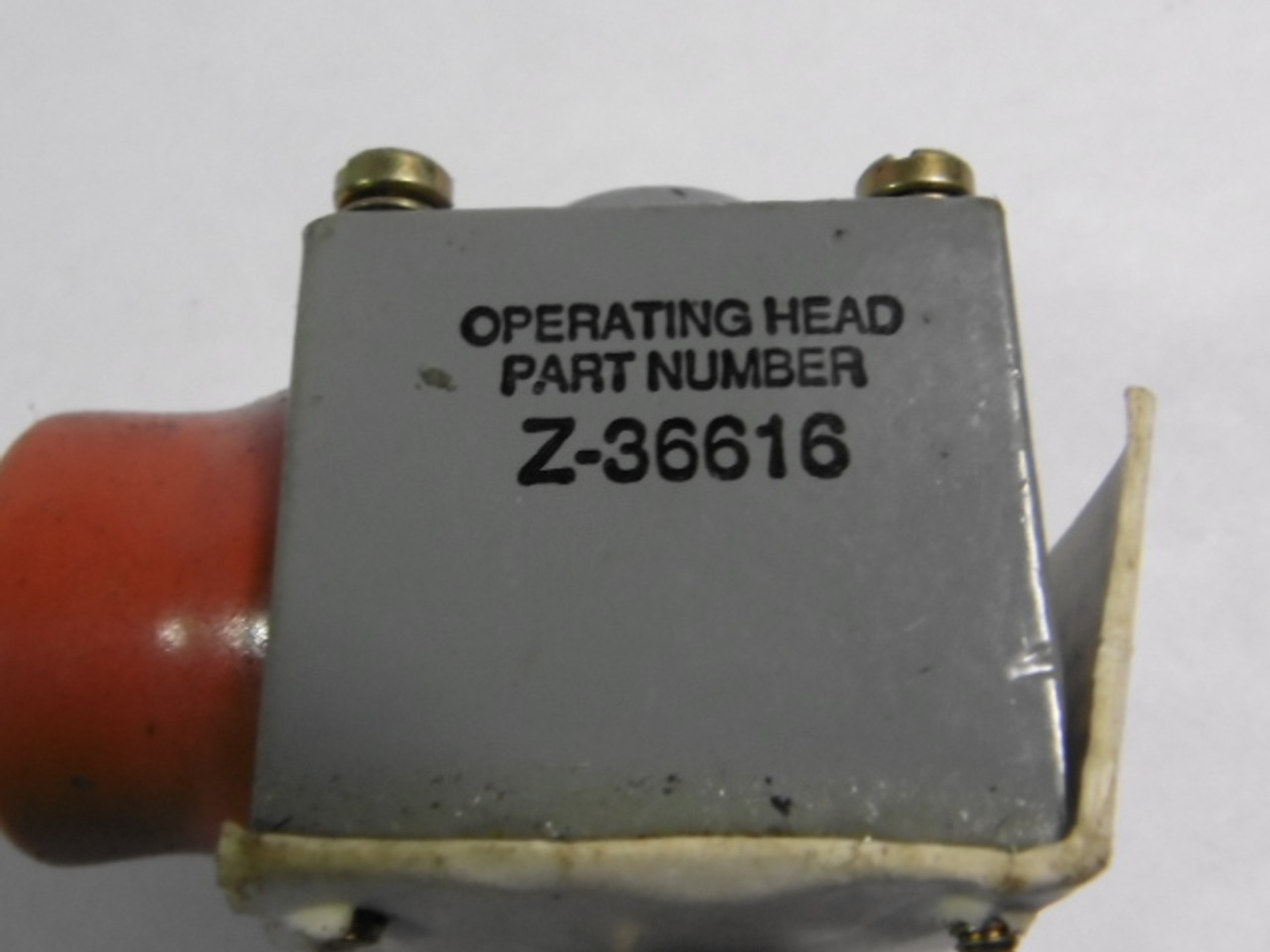 Allen-Bradley Z-36616 Limit Switch Operator Head ! NOP !