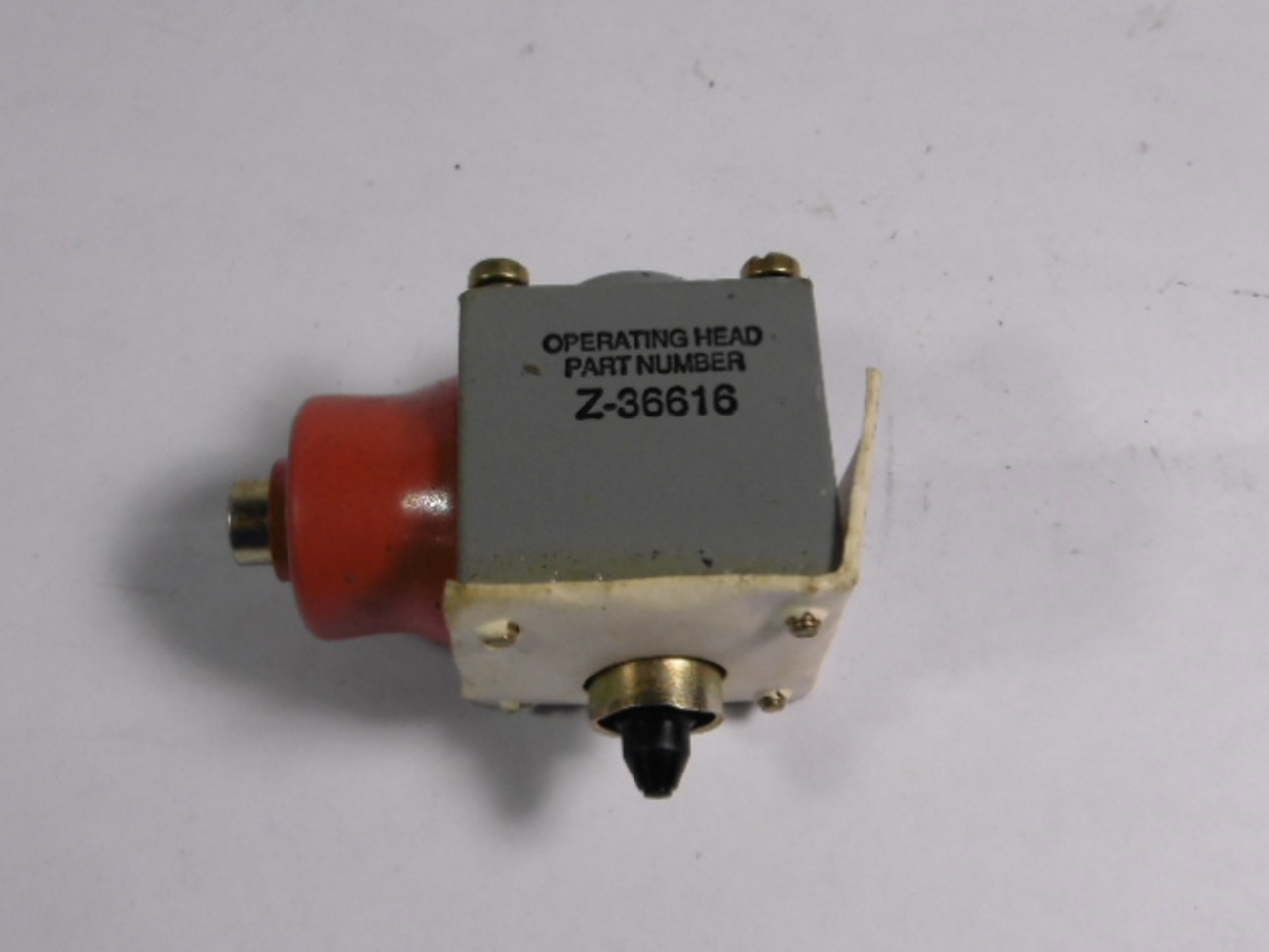 Allen-Bradley Z-36616 Limit Switch Operator Head ! NOP !