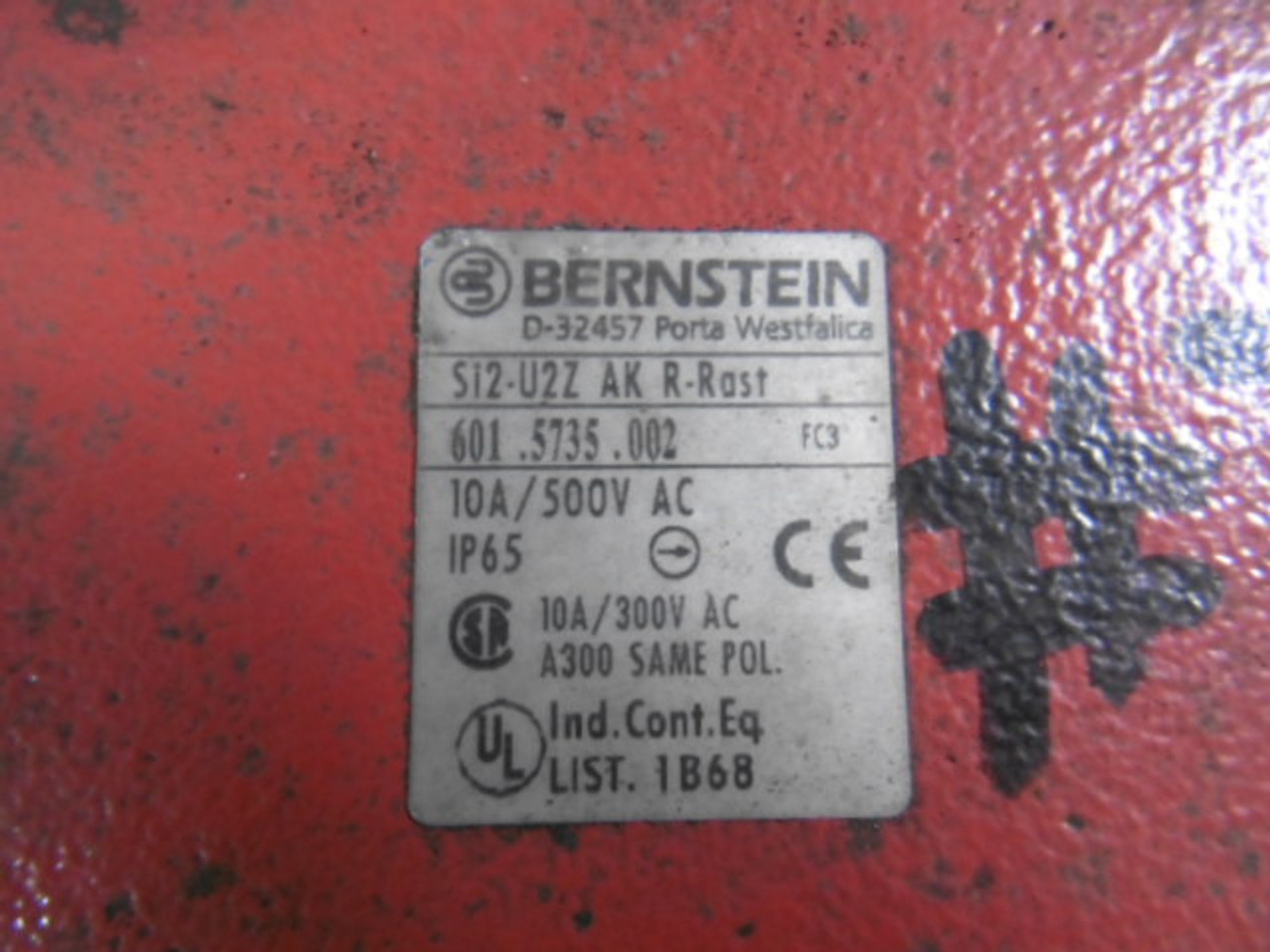 Bernstein 6015735002 Rope Pull Switch 10A 500VAC SI2-U2Z USED