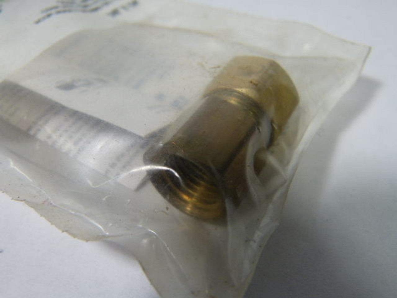 Watts A-116 Tube to Fip Pipe Connector 3/8"X1/4" ! NEW !