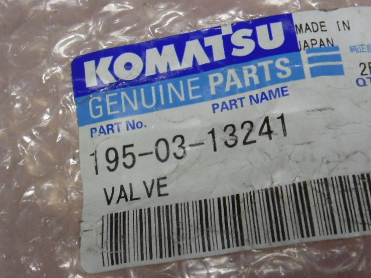 Komatsu Genuine Parts 195-03-13241 Valve ! NOP !