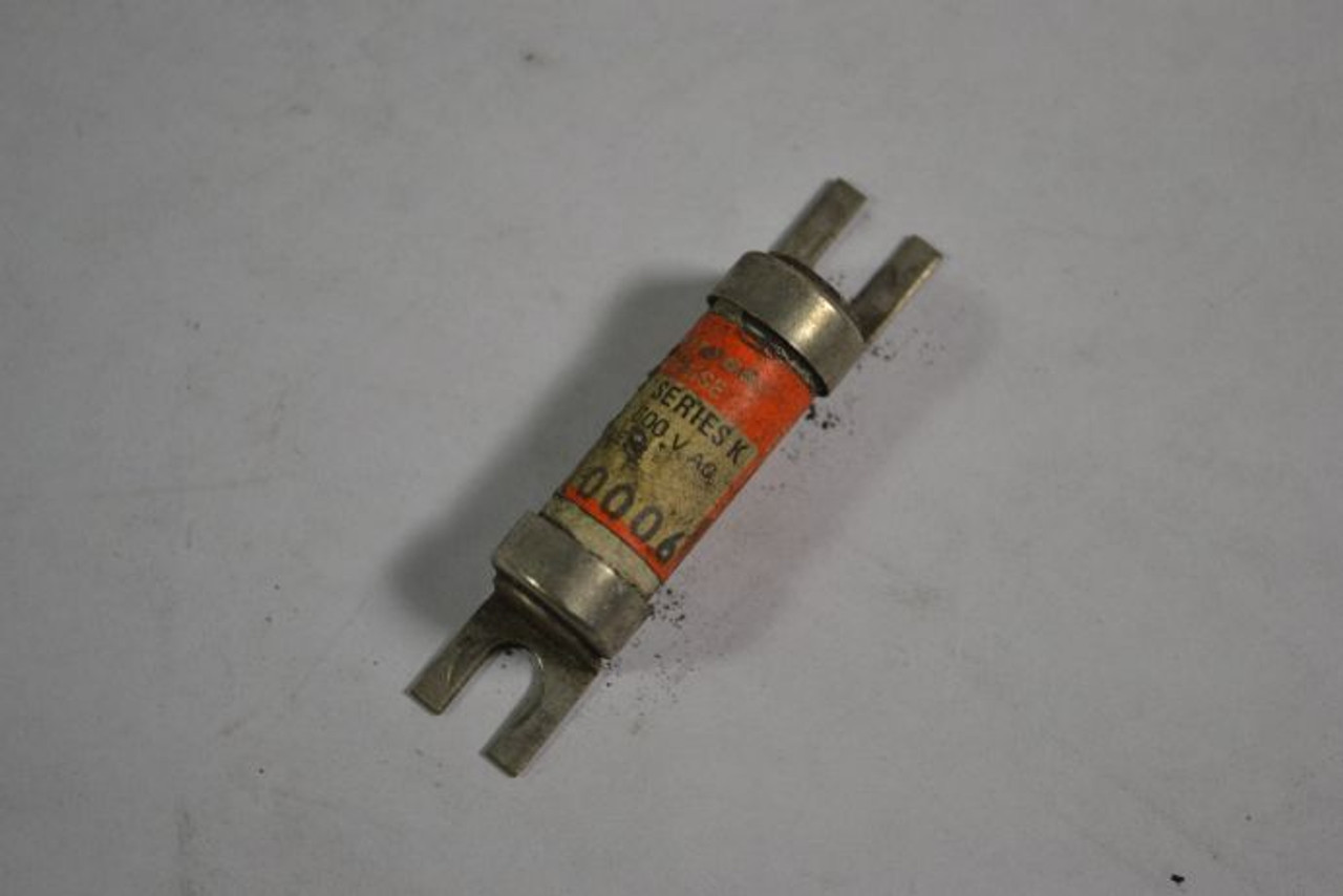 Appleton 10006 Pierce Bolt on Fuse 6A 600V USED