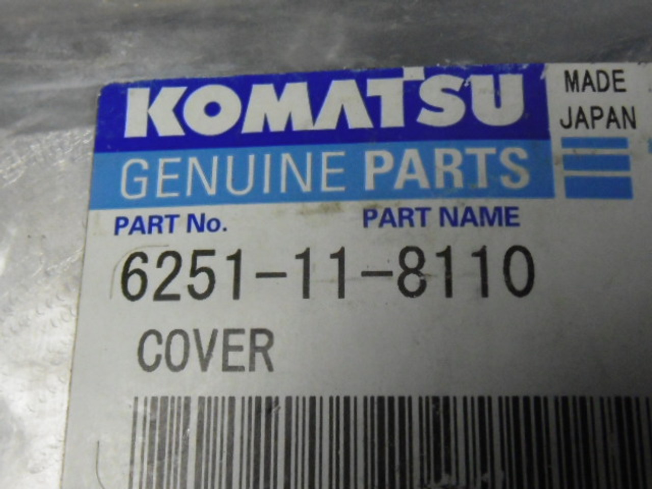 Komatsu Genuine Parts 6251-11-8110 Cover ! NWB !