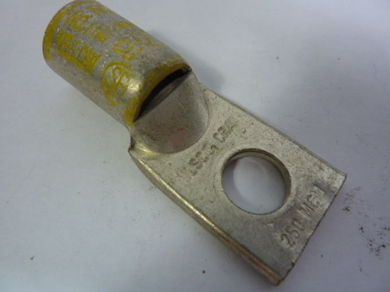 Ilsco CRA-250MCM (Yellow) Compression Lug Copper 1-Hole ! NOP !