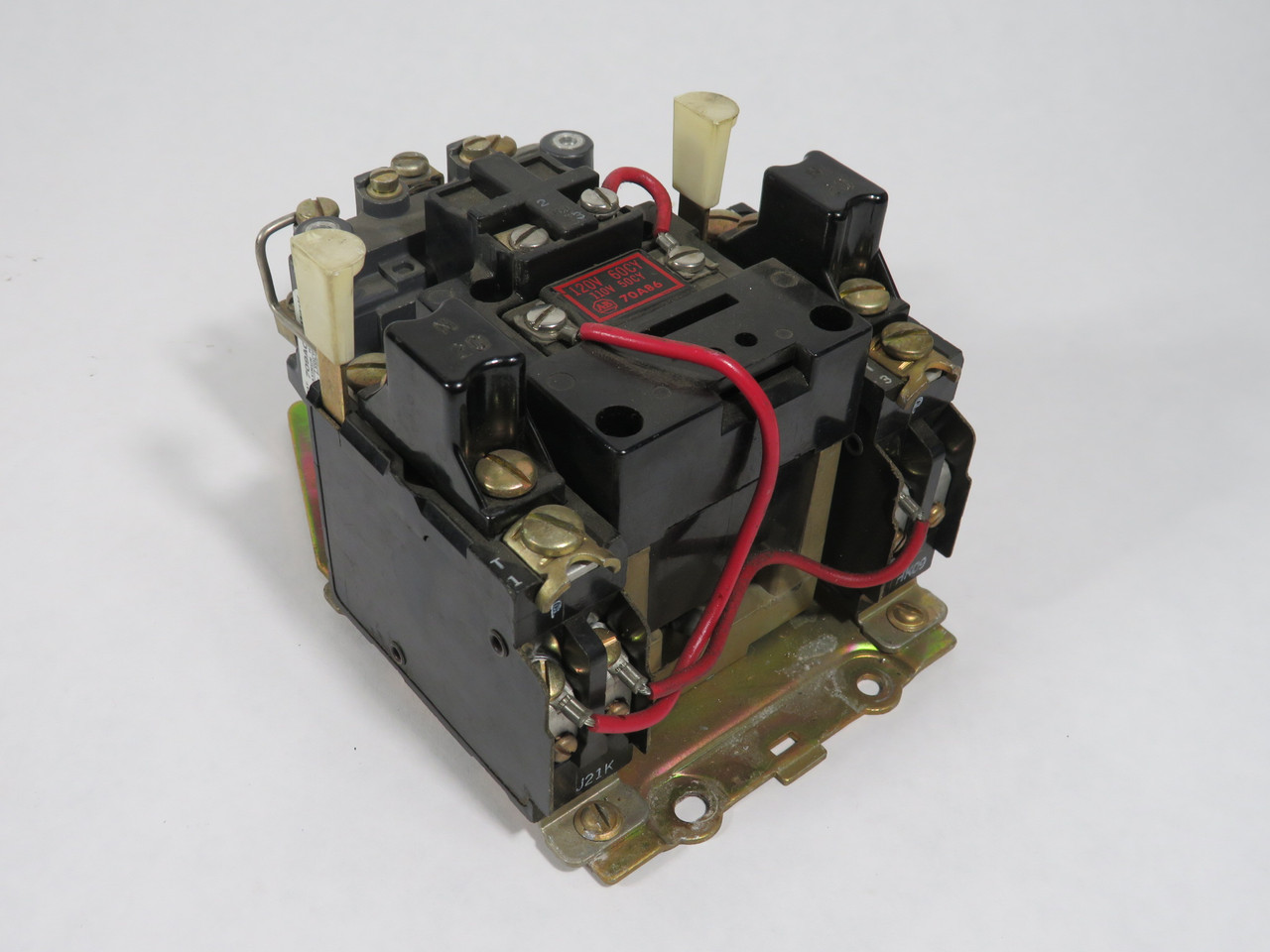 Allen-Bradley 709-AOD Series K Starter 110V/120V 50/60Hz Size 0 USED