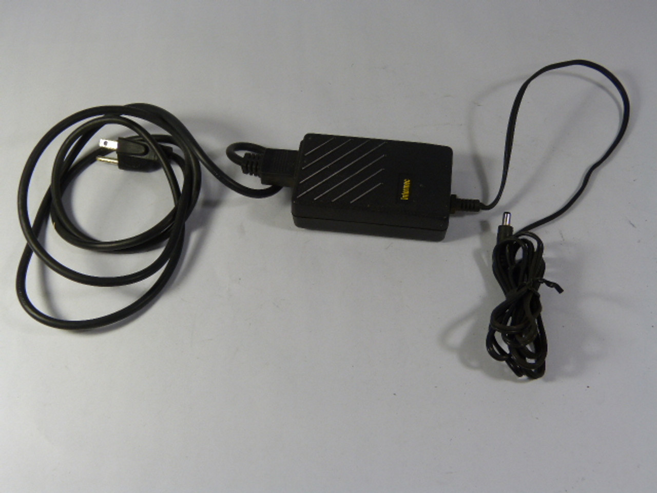INTERMEC 065236 Power Adapter 95 - 250 Volt USED