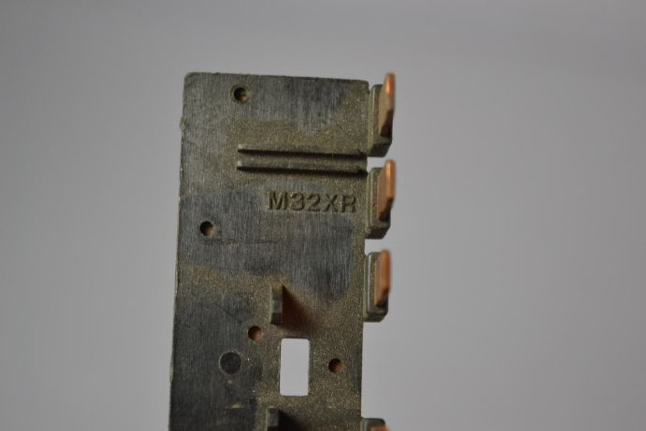 Eaton M32XR Reversing Connection 6-Pin USED