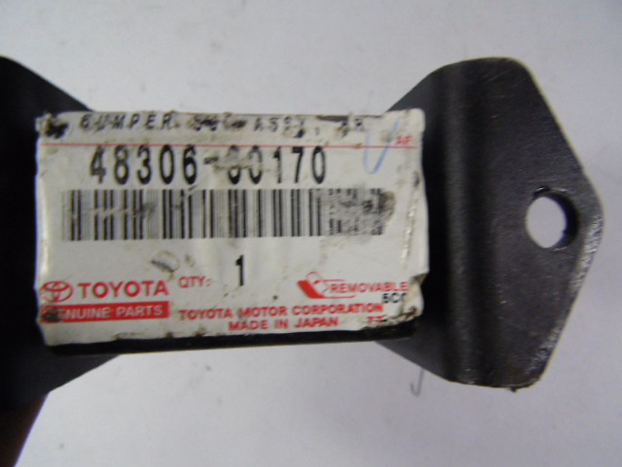 Toyota 4806-60170 Bumper Sub-Assy RR USED