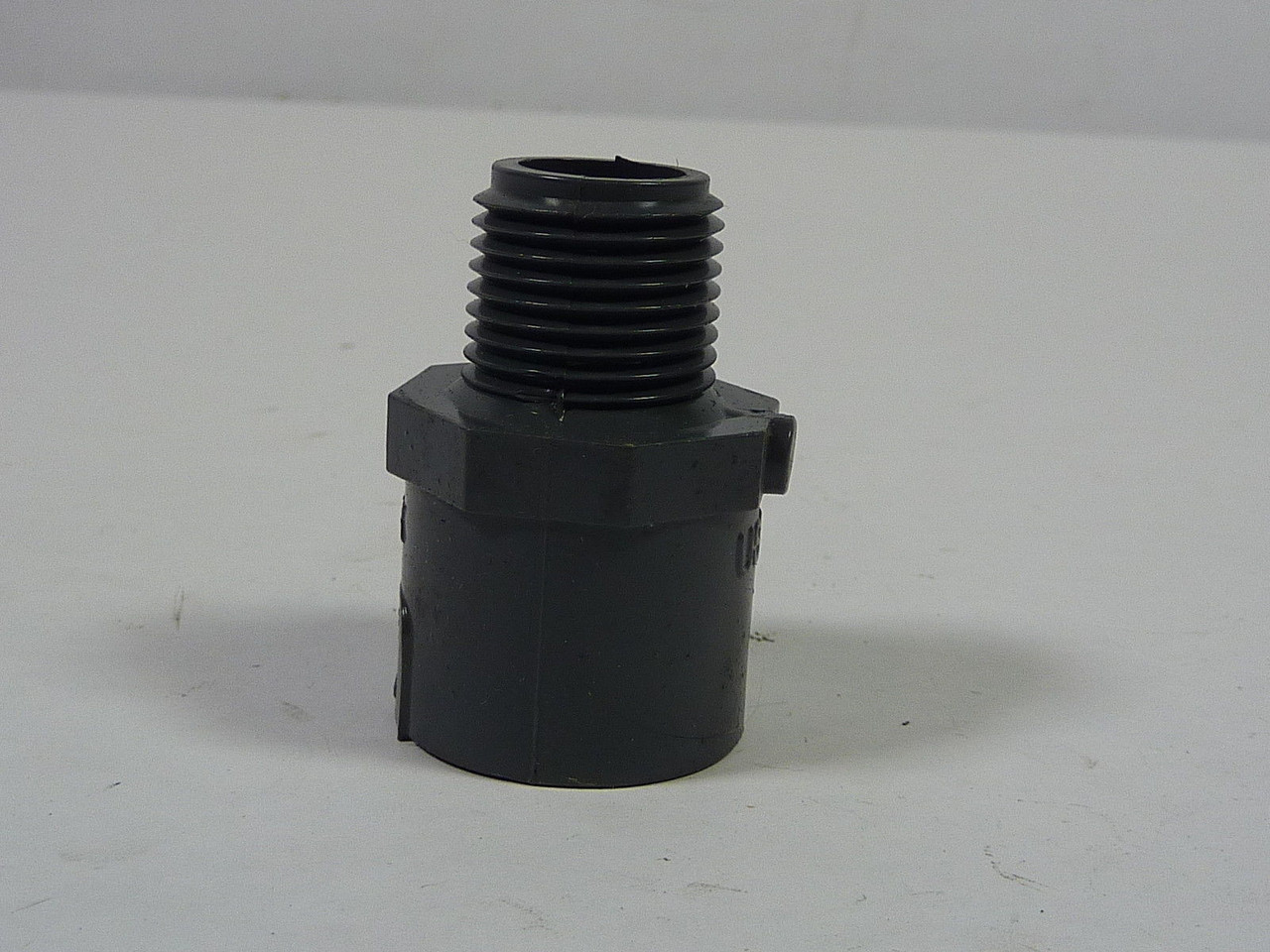 IPEX SCH80 D2467 PVC Reducer Fitting 1/2 Inch USED