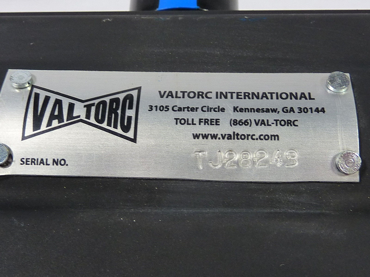 Valtorc 1-1/4" Full Port Brass Ball Valve w/ Pneumatic Actuator USED