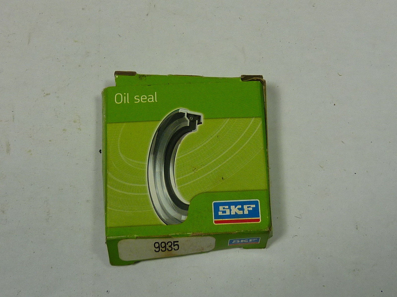 SKF 9935 Oil Seal 1x1.65x .25 Inch ! NEW !