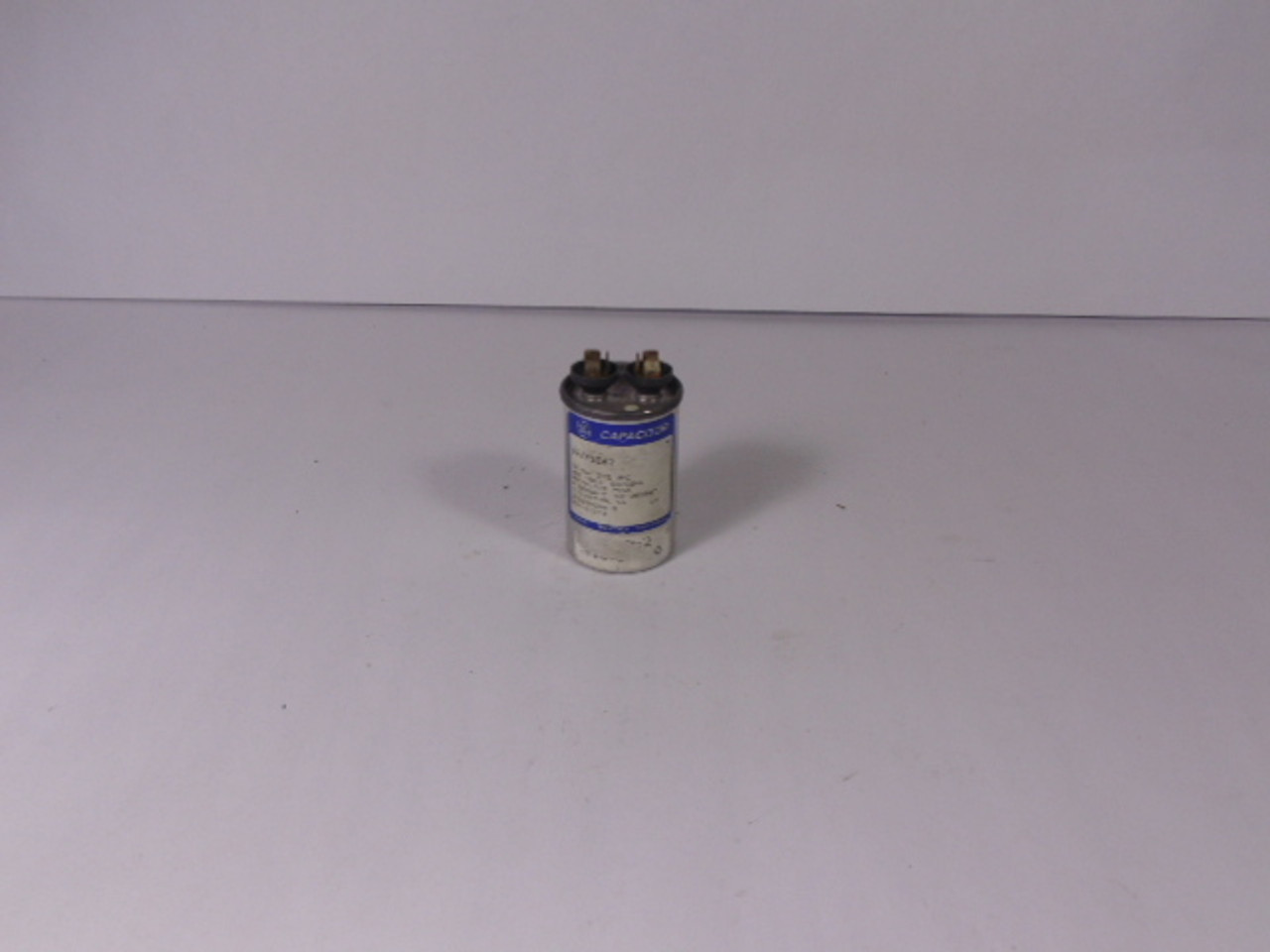 General Electric Z97F5067 Capacitor 12.5uf 370VAC 50/60Hz USED