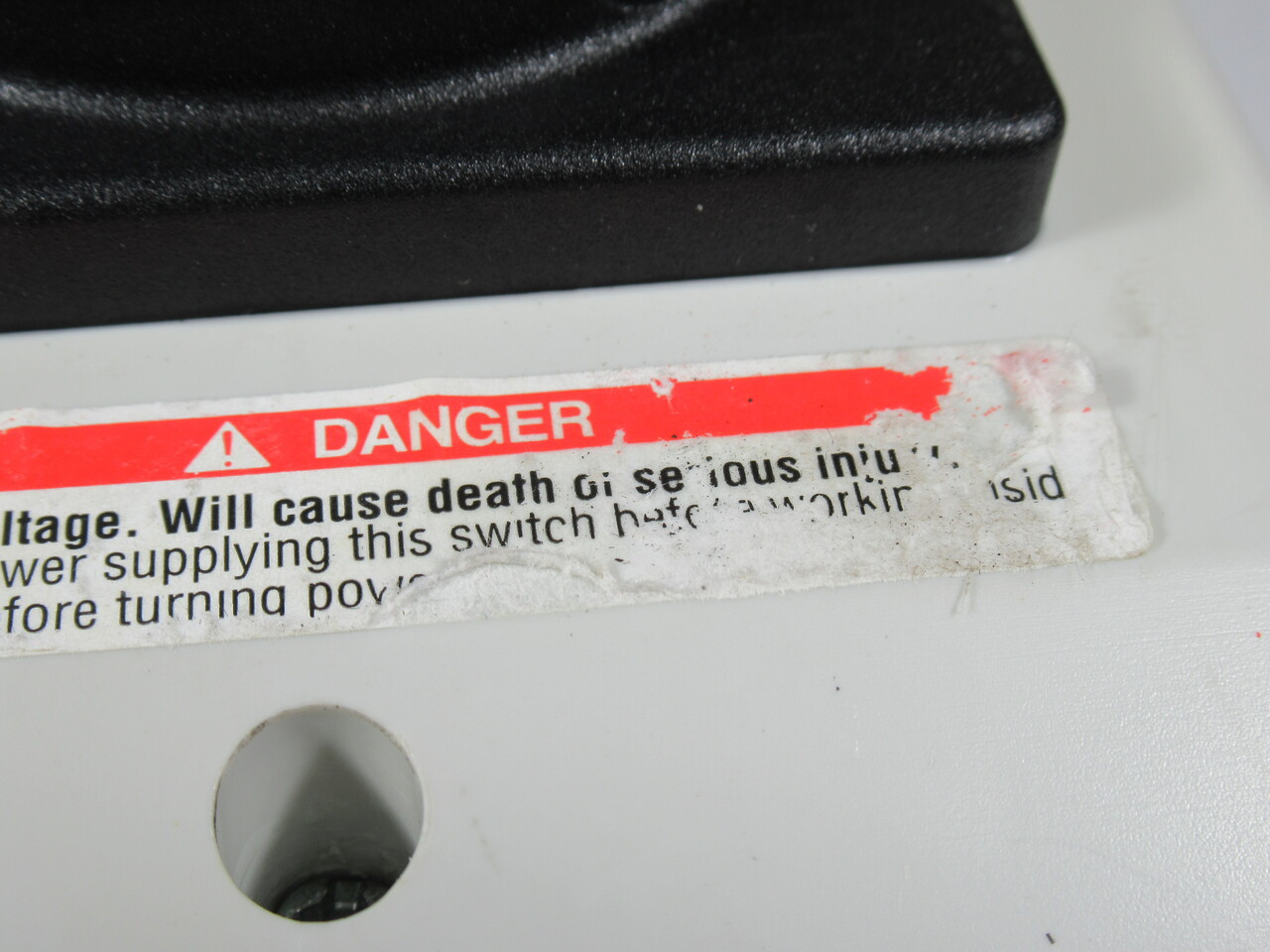 Siemens 3LD2164-1GP51-0US2 Enclosed Disconnect Switch 25A 9.5kW 3P C/W Aux USED