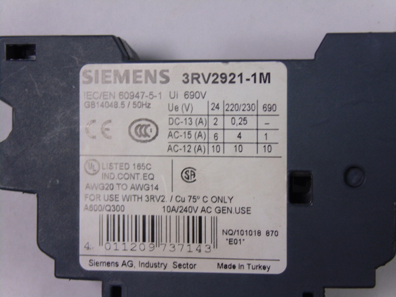 Siemens 3RV2921-1M Signaling Switch  USED