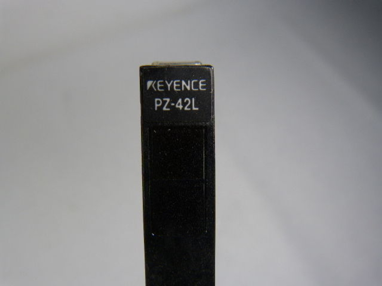 Keyence PZ-42L Short Range Photoelectric Amplifier ! NEW !