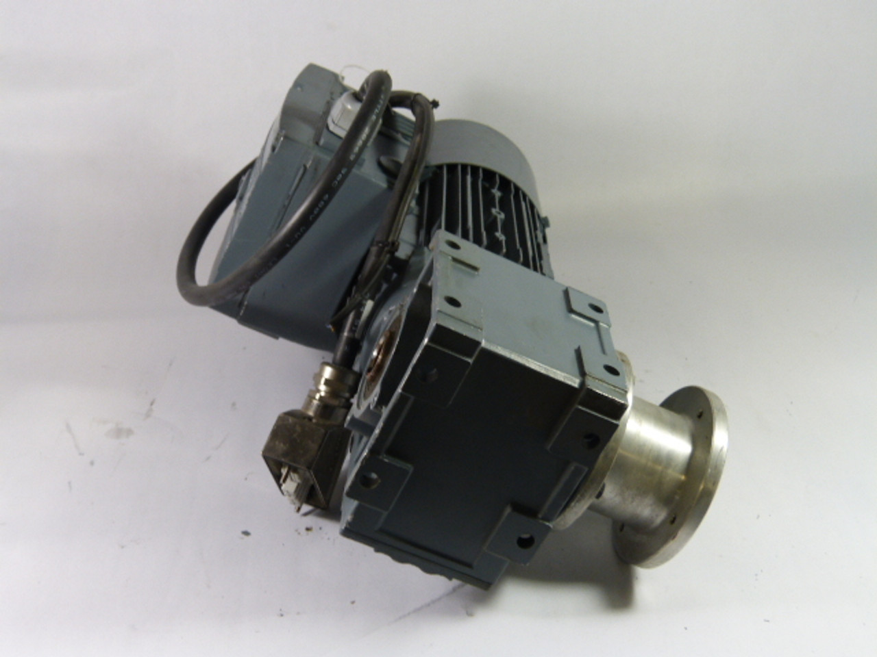 Sew-Eurodrive WA30DT80N4/BMG/HR/MM07/KPF6 Gearmotor .75KW 380V 1400Rpm USED