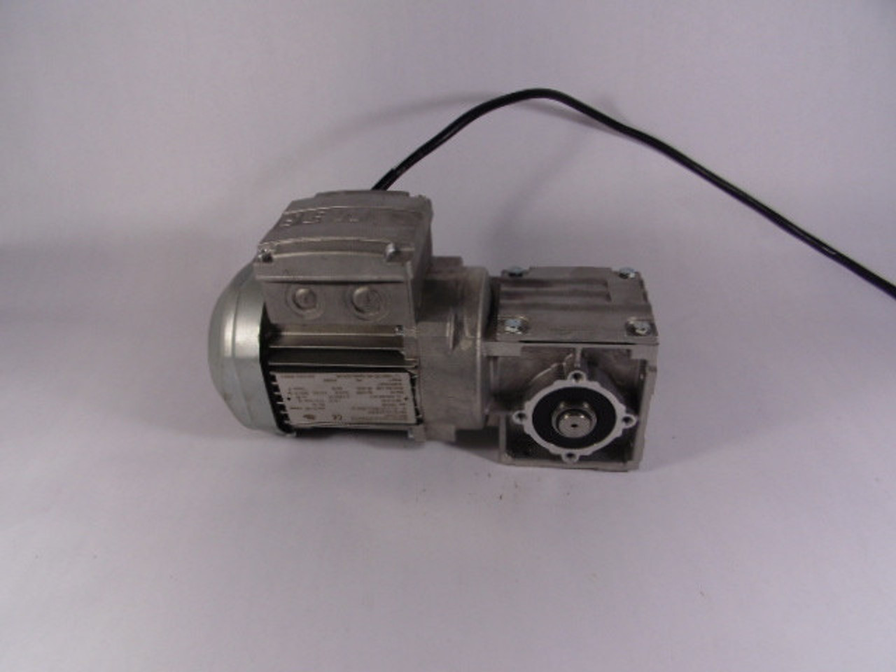 Sew-Eurodrive WA20-DR63S4 Gear Motor .12KW 1680RPM .68AMP 230-400VAC USED