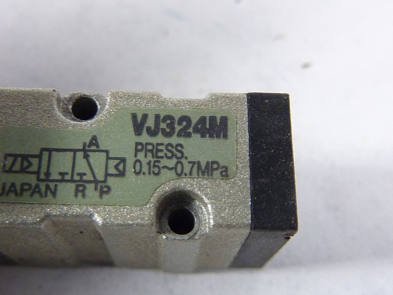 SMC VJ324M Valve 24VDC USED