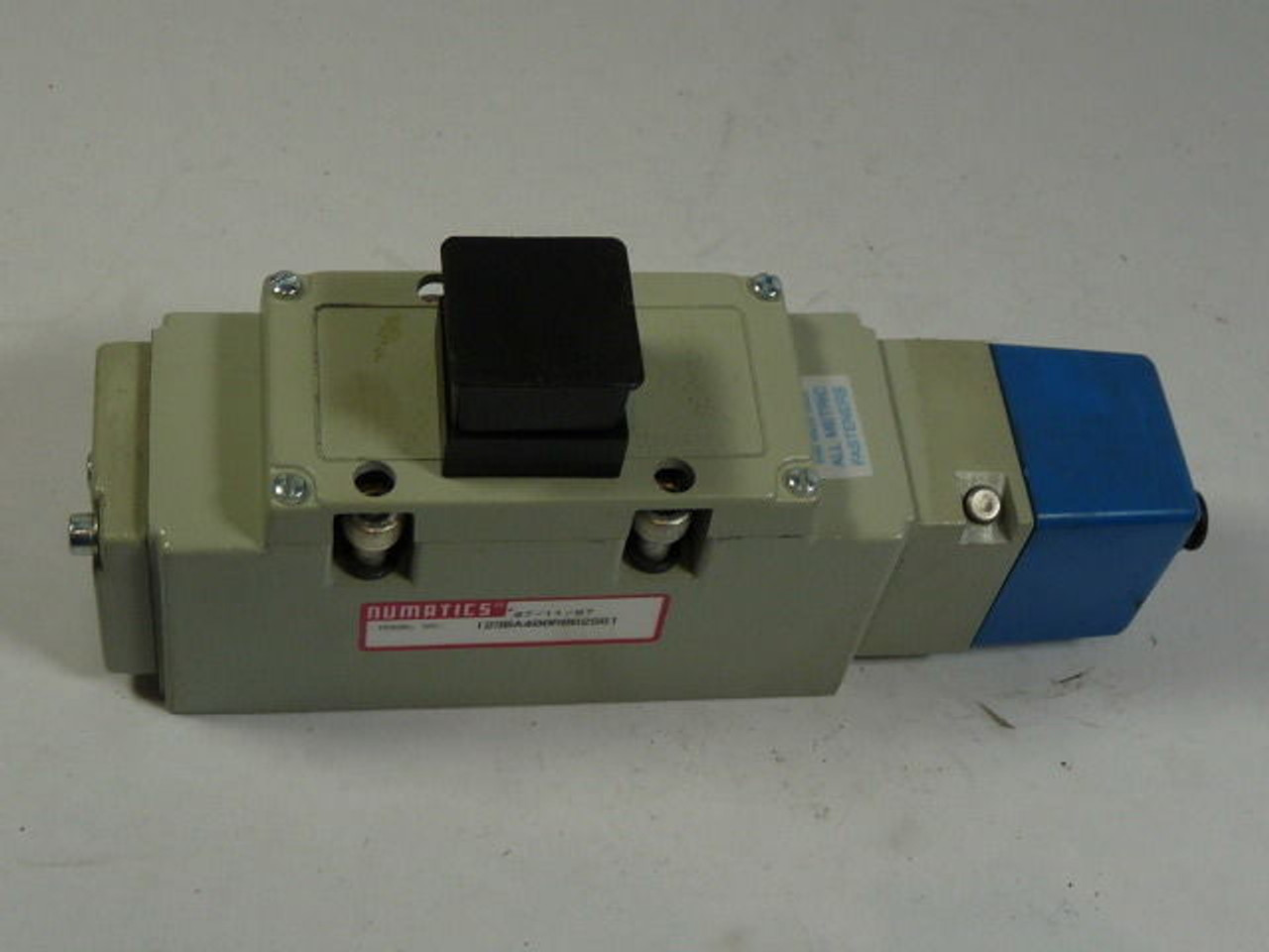 Numatics 123BA400R062S61 Solenoid Valve USED