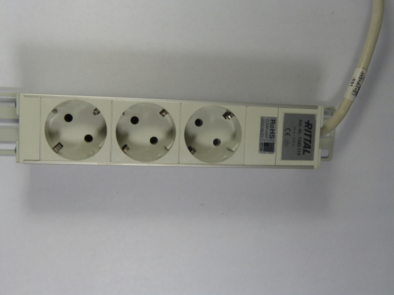 Rittal 7240110 Ac Power Strip 250V ac European USED