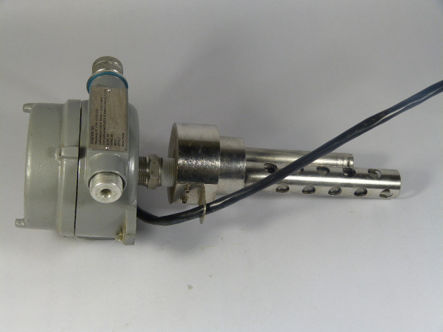 Killark HKB-4DC Enclosure W/ Consense Float Sensor LL201-31S3-6-1 USED