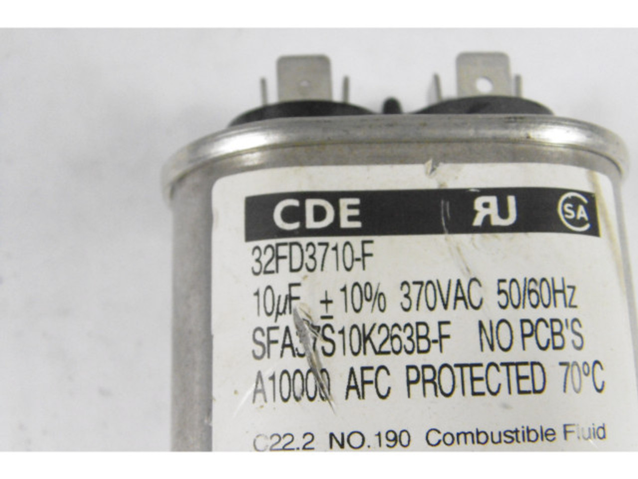 CDE 32FD3710-F Capacitor 370VAC 50/60Hz USED