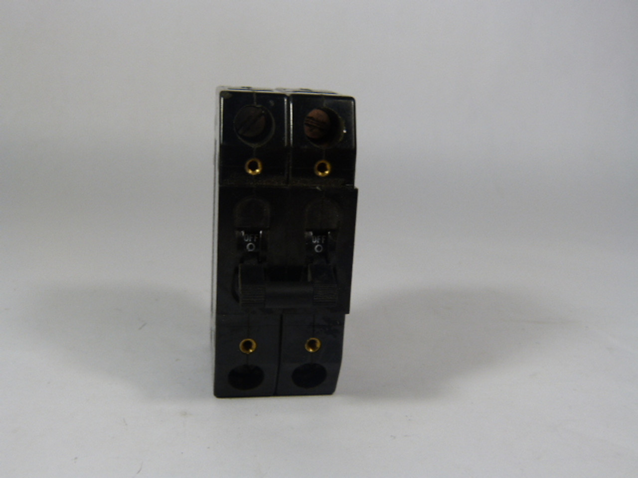 Carling DA2-B0-46-630-121-C Circuit Breaker 2-Pole 30Amp 277V 50/60Hz USED